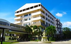 Whitewoods Convention And Leisure Hotel